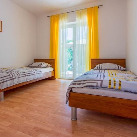 Apartments Barbara 3 ยาดราโนโว ภายนอก รูปภาพ