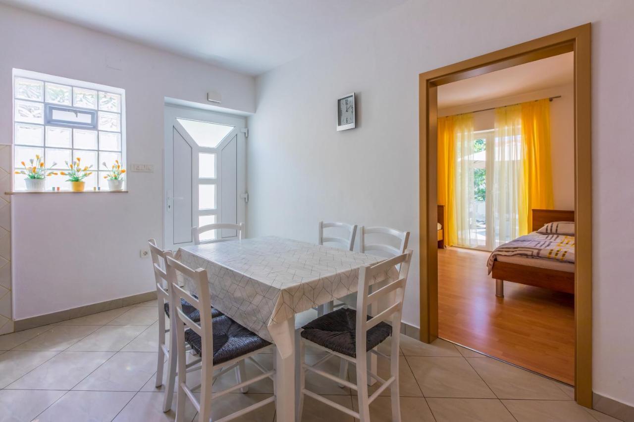Apartments Barbara 3 ยาดราโนโว ภายนอก รูปภาพ